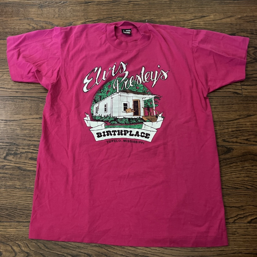 VTG ELVIS PRESELY'S Birthplace Tupelo Mississippi Pink T-Shirt L Single Stitch